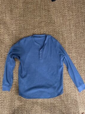 Uniqlo Light Blue Waffle Thermal Henley
